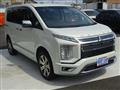 2019 Mitsubishi Delica D5