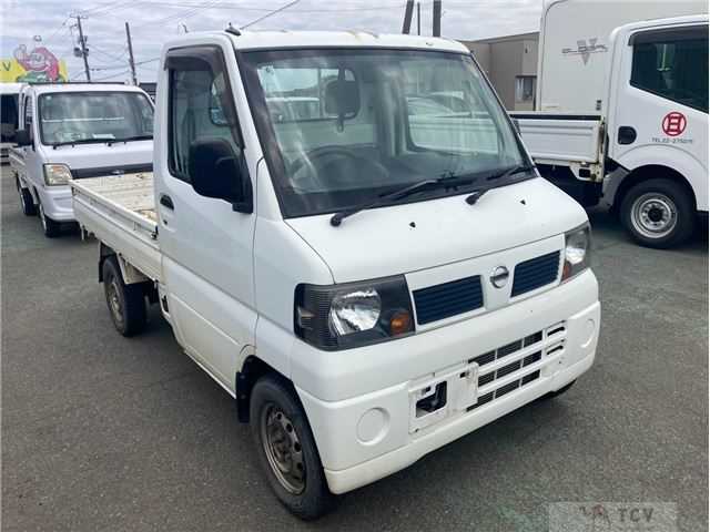 2011 Nissan Clipper Truck