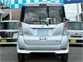 2015 Nissan ROOX