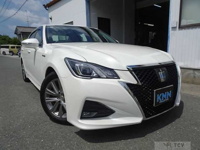 2016 Toyota Crown Athlete Series