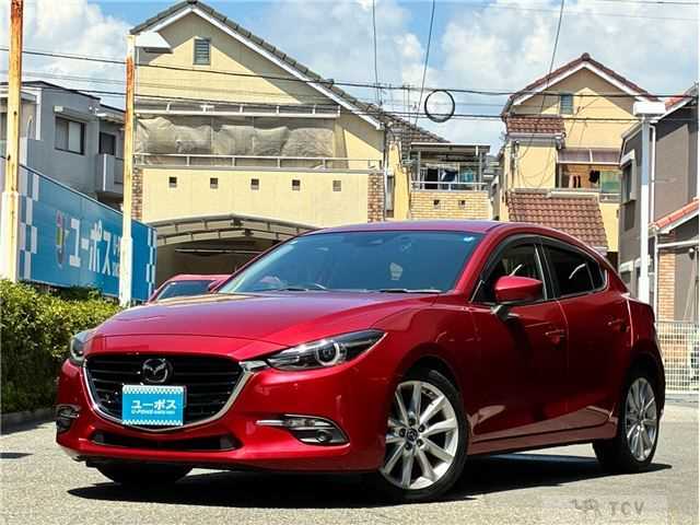 2017 Mazda Axela