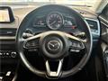 2017 Mazda Axela