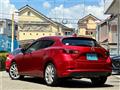 2017 Mazda Axela