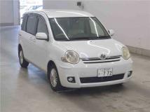 2010 Toyota Sienta