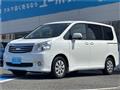 2012 Toyota Noah