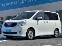 2012 Toyota Noah