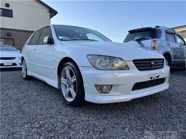 2001 Toyota Altezza