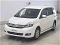 2015 Toyota Isis