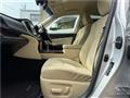2013 Toyota Crown Hybrid