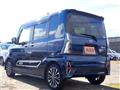 2022 Daihatsu Tanto Custom