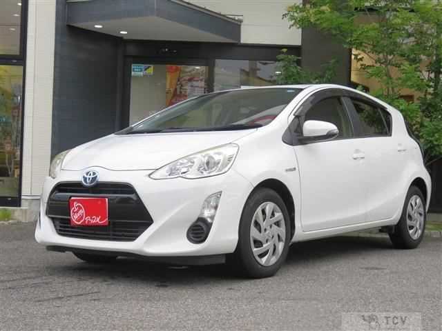 2016 Toyota AQUA
