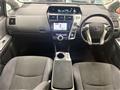 2012 Toyota PRIUS α