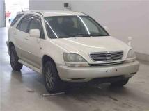 2000 Toyota Harrier