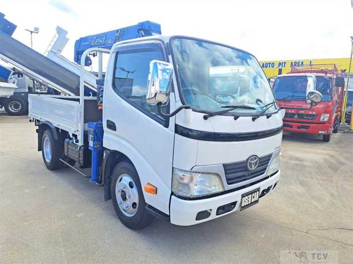 2010 Toyota Dyna Truck