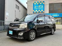 2012 Toyota Voxy