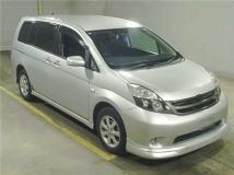 2011 Toyota Isis