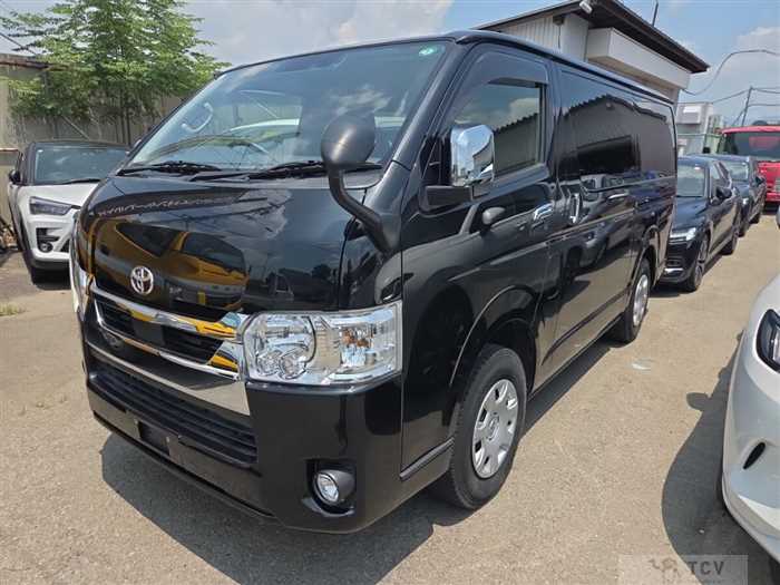 2022 Toyota Hiace Van
