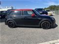 2021 BMW MINI