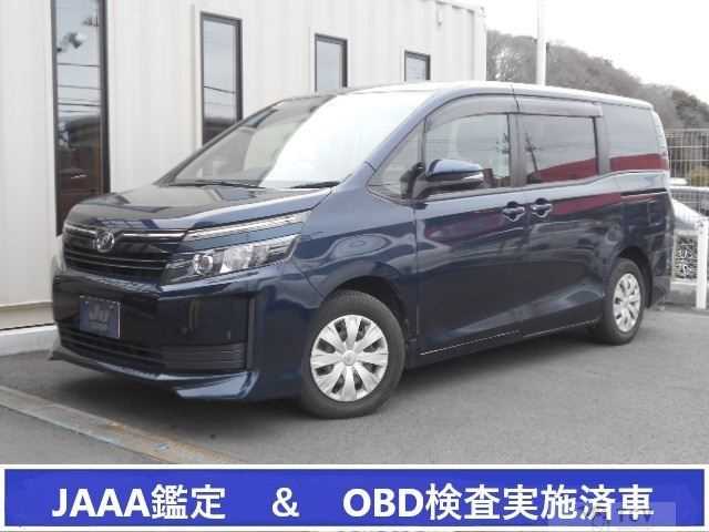 2014 Toyota Voxy