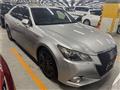 2015 Toyota Crown Hybrid