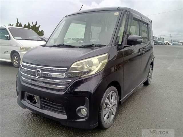 2014 Nissan ROOX