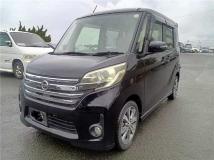 2014 Nissan ROOX