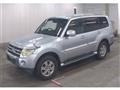 2006 Mitsubishi Pajero