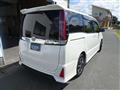 2017 Toyota Noah