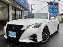 2018 Toyota Crown Hybrid