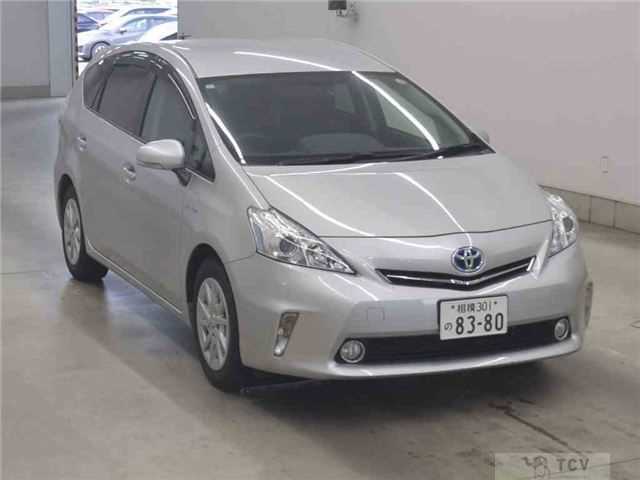 2014 Toyota PRIUS α