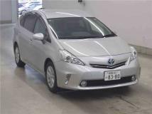 2014 Toyota PRIUS α