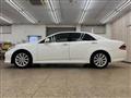 2011 Toyota Crown Royal Series