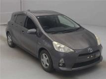2013 Toyota AQUA