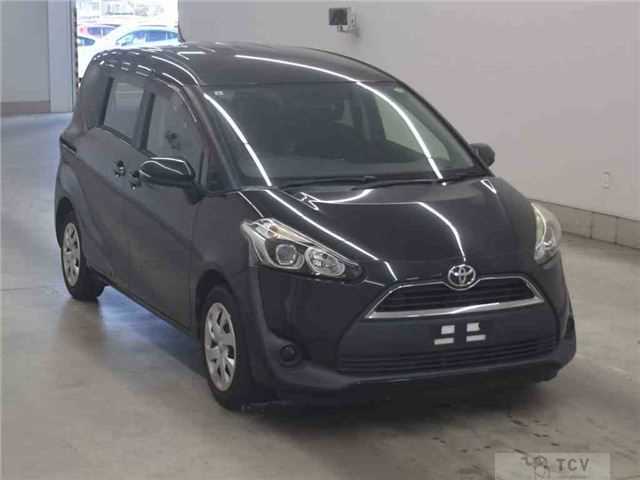 2015 Toyota Sienta