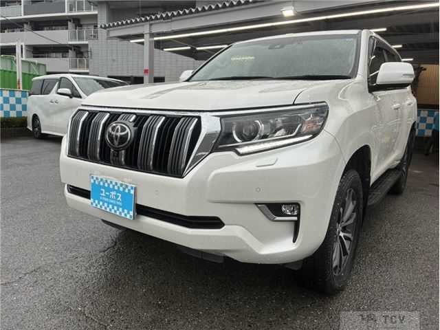2021 Toyota Land Cruiser Prado