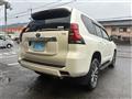 2021 Toyota Land Cruiser Prado