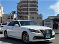 2015 Toyota Crown Hybrid