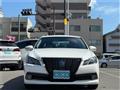 2015 Toyota Crown Hybrid