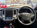 2015 Toyota Crown Hybrid