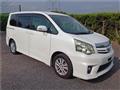 2010 Toyota Noah