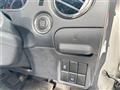 2010 Nissan ROOX
