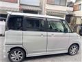 2010 Nissan ROOX