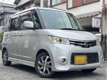 2010 Nissan ROOX