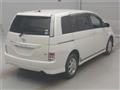 2013 Toyota Isis