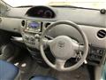 2005 Toyota Sienta
