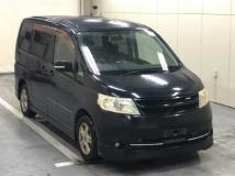 2005 Nissan Serena