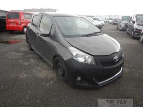 2013 Toyota Vitz