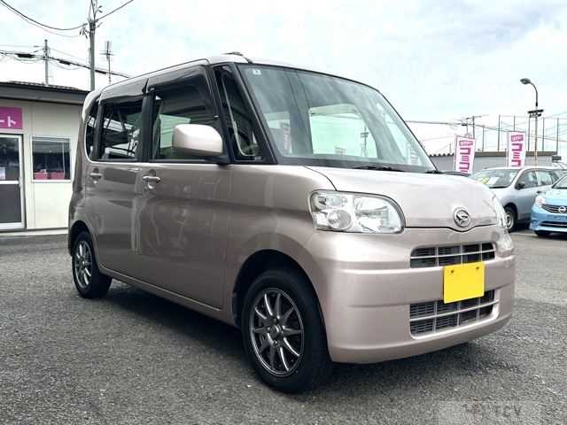 2012 Daihatsu Tanto