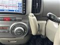 2012 Daihatsu Tanto