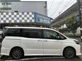 2016 Toyota Voxy